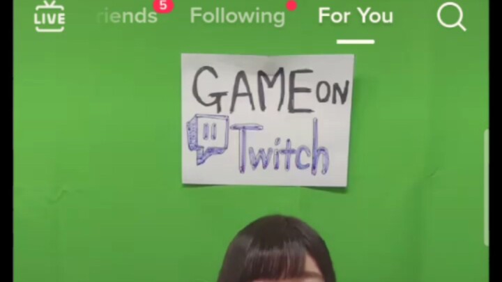 TIKTOK LIVE. BIG BOOBS