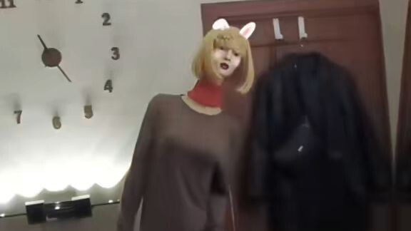 Tara the Android In Room. First Video.