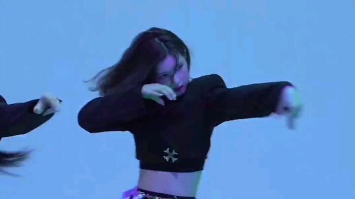 [Bae Jin-sol/BAE] The lesbian circle's sweetheart, but the pillow princess