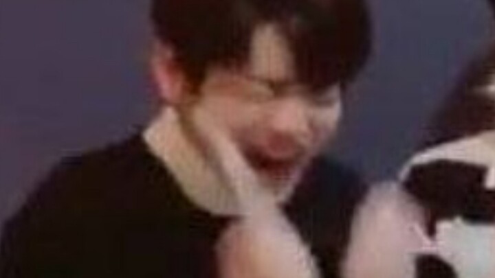 【ชเวซูบิน】หัวหน้าวง TXT ผู้ชายที่ชวนให้คนอยากแกล้ง!