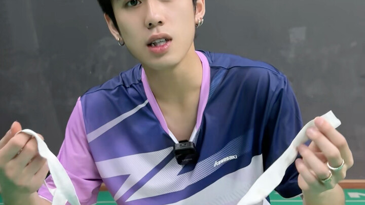 听说手感不好的时候就换换手胶，你的手胶是怎么缠的？