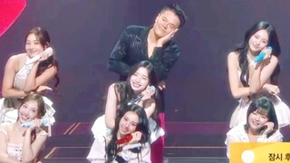 ما هو تعاون TWICE+Gorilla JYP على المسرح!