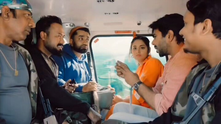 হেলিকপ্টারে জাকিরকে দেখে সবাই বিরক্ত 🤣🤣🤣🤣