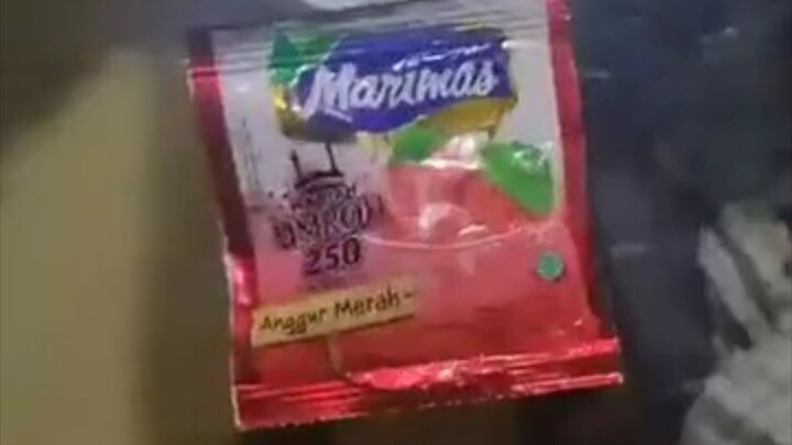 Amer halal berhadiah umroh
