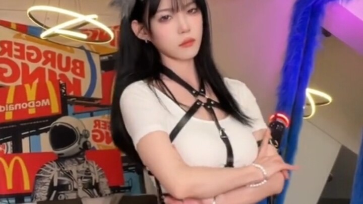 Rhythm Challenge: Shake Your Back