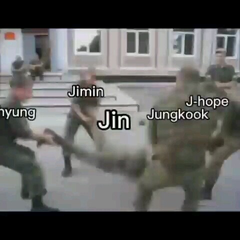 عندما يلتحق معجبو الدان بالجيش... الصورة واضحة تمامًا!