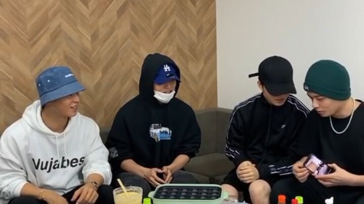 JO1 TAKOYAKI LIVE IG