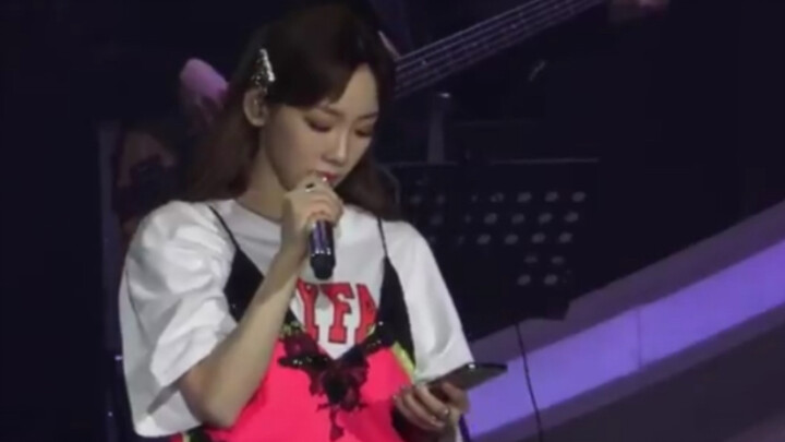 Taeyeon when she forgot the lyrics during performance