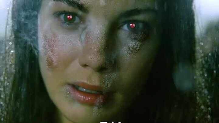 Bậc thầy trừ tà vật lý Constantine! Constantine