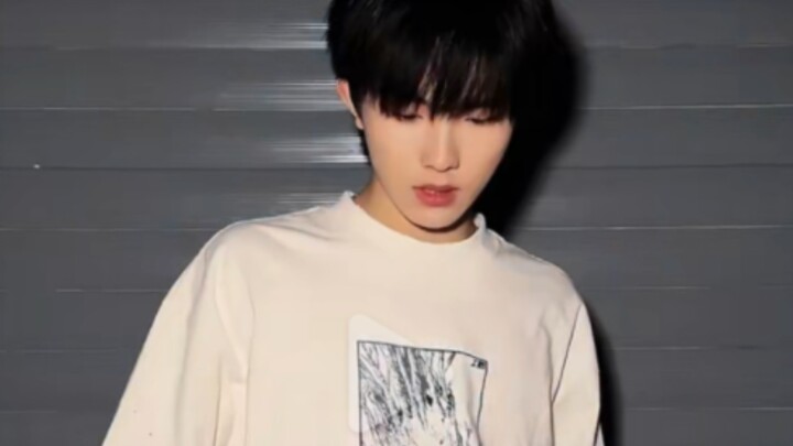 Bu, aku bertemu dengan dewa tata rias dan tari丨Tarian Deja Vu oleh Su Xinhao cha!