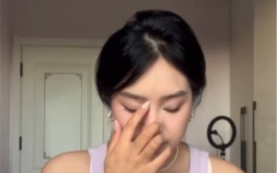 Về vụ việc "Tôi đối xử với anh ấy như anh em, nhưng anh ấy lại muốn ngủ với tôi"