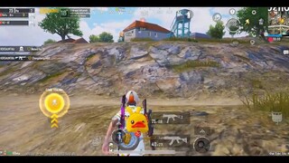 PUBG Mobile - Cách Xử Lý 1 Team Có Thanh Niên _Bất Tử_ _ Bo Cuối Cực Đông
