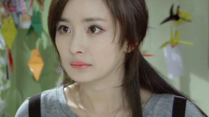 “นี่สินะที่เรียกว่าดอกไม้สีขาวเล็กๆ สดใส”