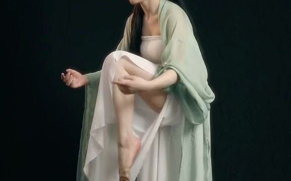 Flowers in the mirror, moon in the water, you in the dream