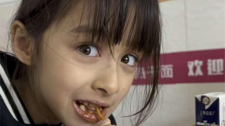 Bố chăm con đúng là như thế này!