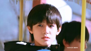 【Zhang Zeyu】Super cute ahead! This little guy is here just to heal you.