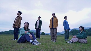 "There Are So Many People in This World" is a choreography that breaks people's defenses. Choreograp