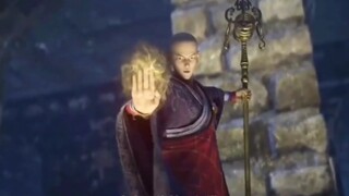 This part is very tragic, but I accidentally saw Lao Yan doing a horse stance and I felt like laughi