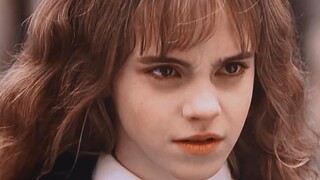 Lớp học tệ nhất của Hermione là bói toán, tôi nghĩ là do cô ấy không tin vào số mệnh!