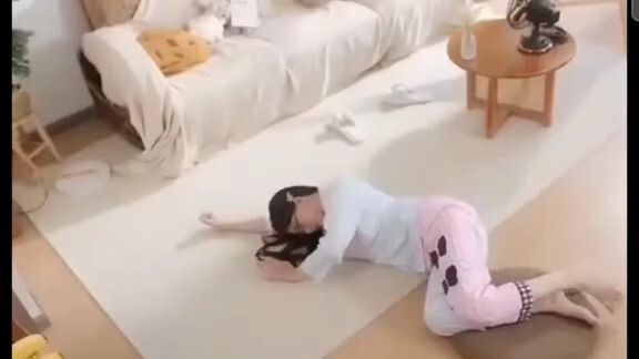 ลู่สือม่าน ทะลุมิติเข้าไปในนิยาย ตอนที่1