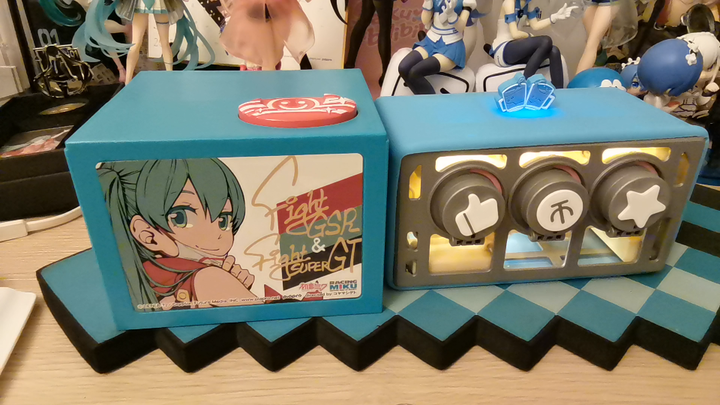 Saya bisa bermain dengan miku ini sepanjang hari