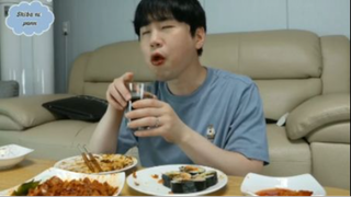 Kimbap, mì tương đen, thịt xào phần cuối #mukbang