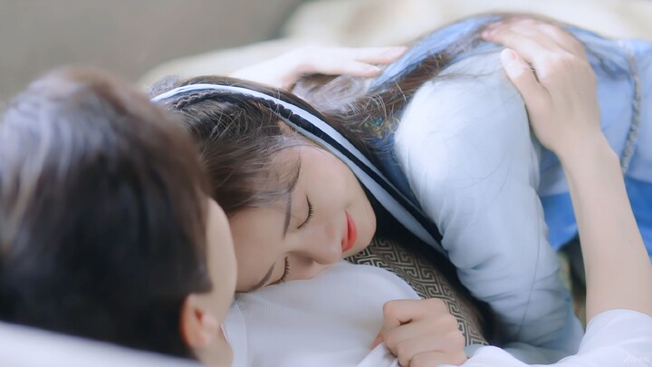 ชอบความรู้สึกที่คู่รักวาดภาพกันด้วยความอ่อนโยนแบบนี้มาก