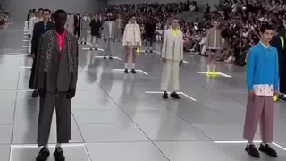 Peragaan pembukaan Dior 2024 benar-benar luar biasa, netizen: Sepertinya main tikus tanah hahaha