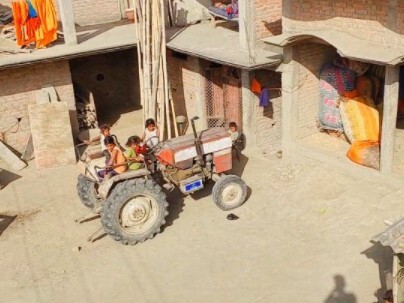 سلسلة "اللي بيتلعن من الجدة لحد الموت"