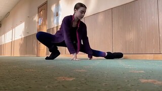 Elegant start of school season✨Nastya's warm-up vlog before class at Moscow State Ballet School