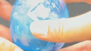 Seru sekali membuka mainan gashapon! Transmisi manual! Anda dapat mendengar deru mesinnya!