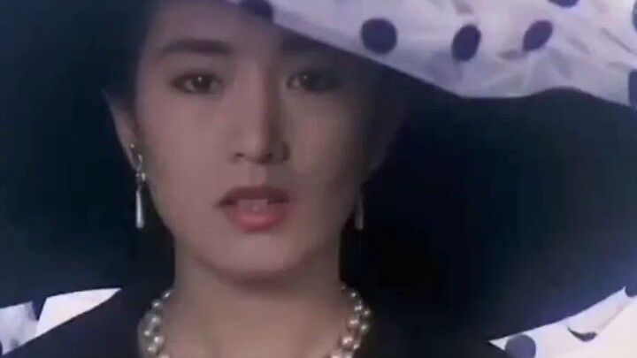 When I was a kid, I couldn’t appreciate Gong Li’s beauty. But now, the more I watch her, the more be