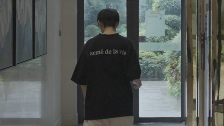 So don’t blame the mirror for “ugly appearance”