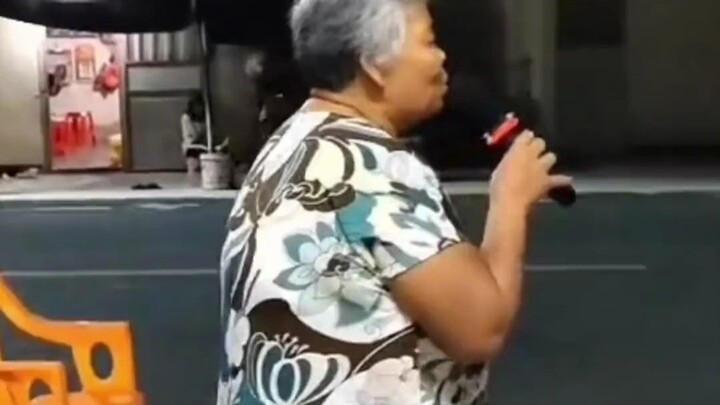 Siapa sih yang dengan kejamnya melukai ibu mertua begitu parah