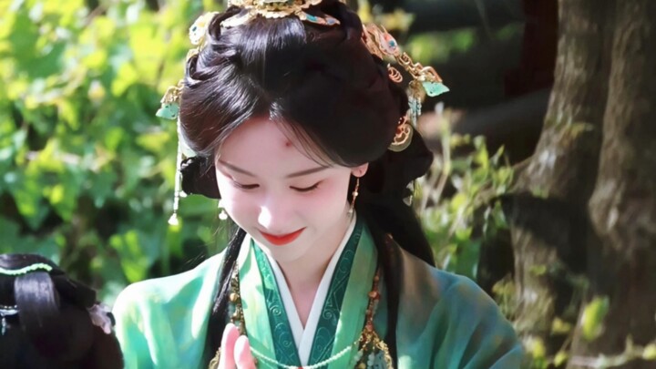 Diễn vai "não yêu đương" mà vẫn trong trẻo thoát tục, cái gọi là thiện cảm thực sự quá kỳ diệu. Cô ấ