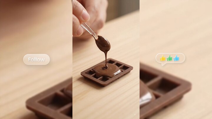 Making a Tiny Chocolate Bar 🍫✨ | Satisfying Miniature ASMR #Shorts