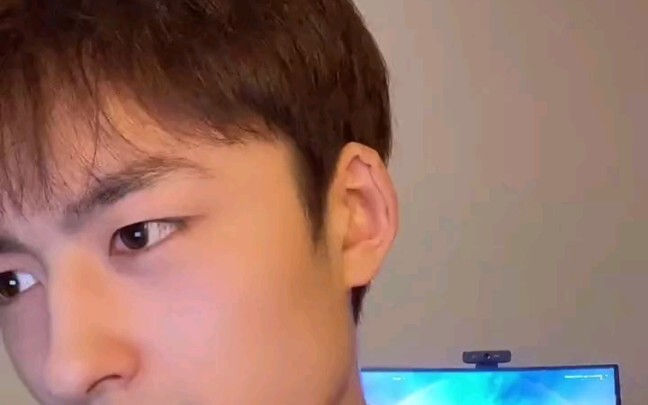 Làm thế nào để trò chuyện khiến cô gái không ngủ được?