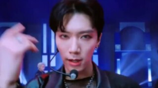 威神V《Love Talk + Take Off》230101 SM家族演唱会 高清舞台