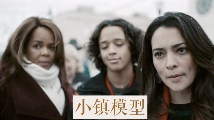 ชายหนุ่มค้นพบโมเดลเมืองเล็กๆ แล้วสวมบทเป็นพระเจ้าควบคุมโลกแห่งความจริง! “โมเดลเมืองเล็ก”