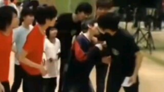 男校女校都容易出同