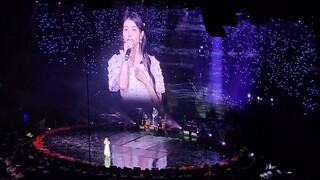 IU 아이유 sings Tagalog - PASILYO (Ikaw at Ikaw) [FULL Video] 🥹 LIVE @ Philippine Arena | 4K FanCam