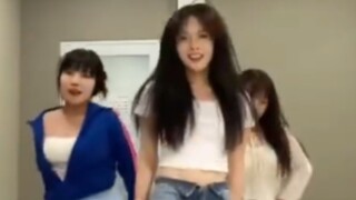 SM前练习生高恩《NewJeans - Hype Boy》舞蹈视频公开！