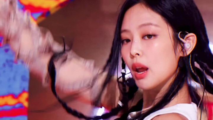 YG's heiress, the group's star becomes even more popular.