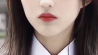 导演你让她们来演女二，多少是有点欺负女主了！