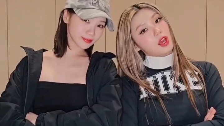 【金采源✘李军】Hot challenge(这次怎么没亲一个？)