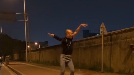 ที่ฉันเล่นก็คือฮิปฮอปนั่นแหละ