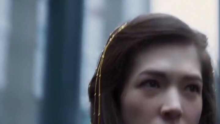 Ketika Gadis Naga bertemu dengan pangeran, jangan bicara! Aku tertawa terbahak-bahak saat kau bicara