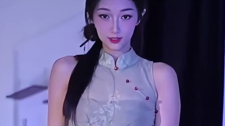 【Lưu Thanh Thanh】Video dọc - Vũ đạo bốc lửa đến mức như muốn phun máu!