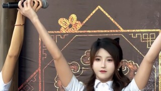 Xiaoyu: I failed to grab the microphone, I will try next time :)
