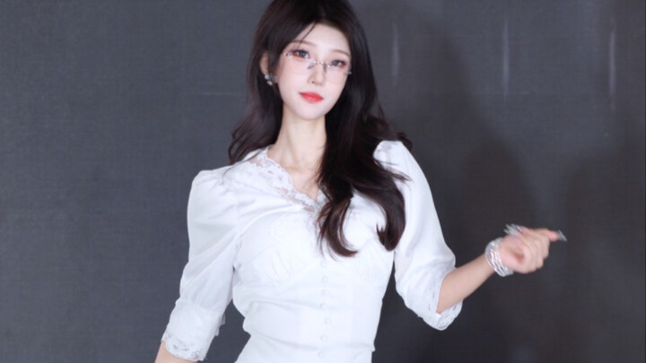 شرطُ المواعدة مع الأخت الكبرى هو خاتم ماسي بعشرة قراريط.